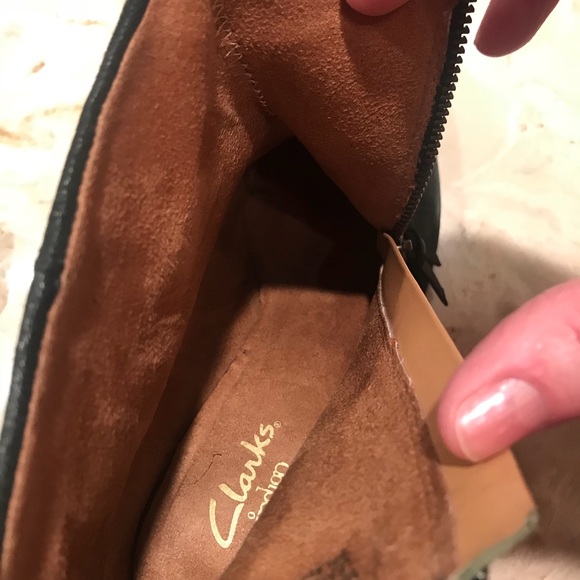 Clarks Ankle boots - Picture 5 of 5